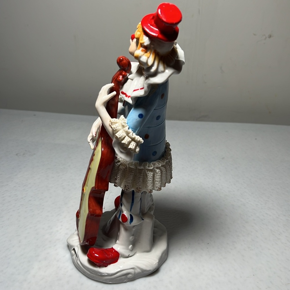 Vintage Ceramic Hand Painted Clown Figurine - Picture 6 of 8